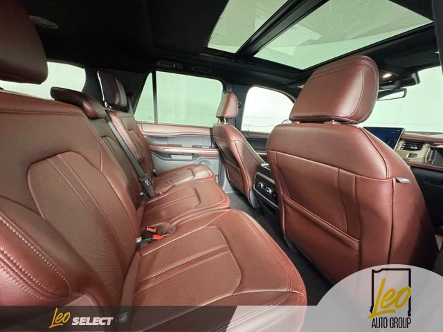 Used 2024 Ford Expedition Limited AWD/4WD image 9