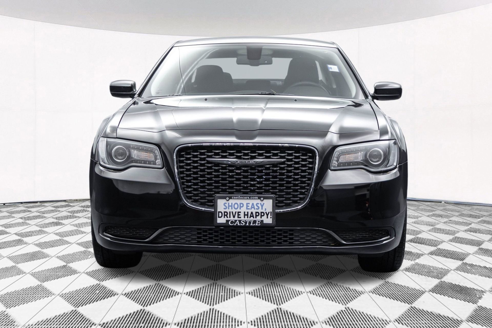 Used 2022 Chrysler 300 Touring w/ Sport Appearance Package image 16