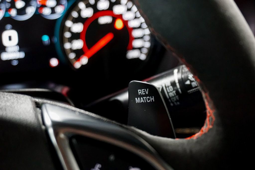 Used 2018 Chevrolet Camaro ZL1 image 61