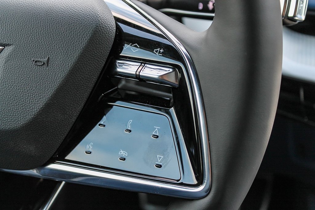 New 2025 Cadillac Optiq Sport 2 image 17