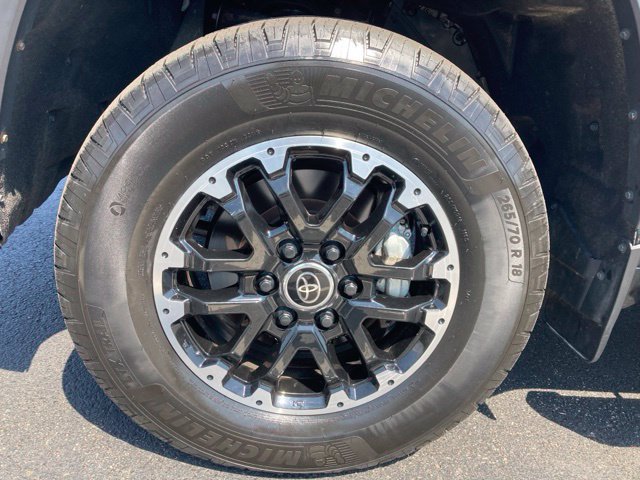 Used 2023 Toyota Tundra SR5 AWD/4WD image 13