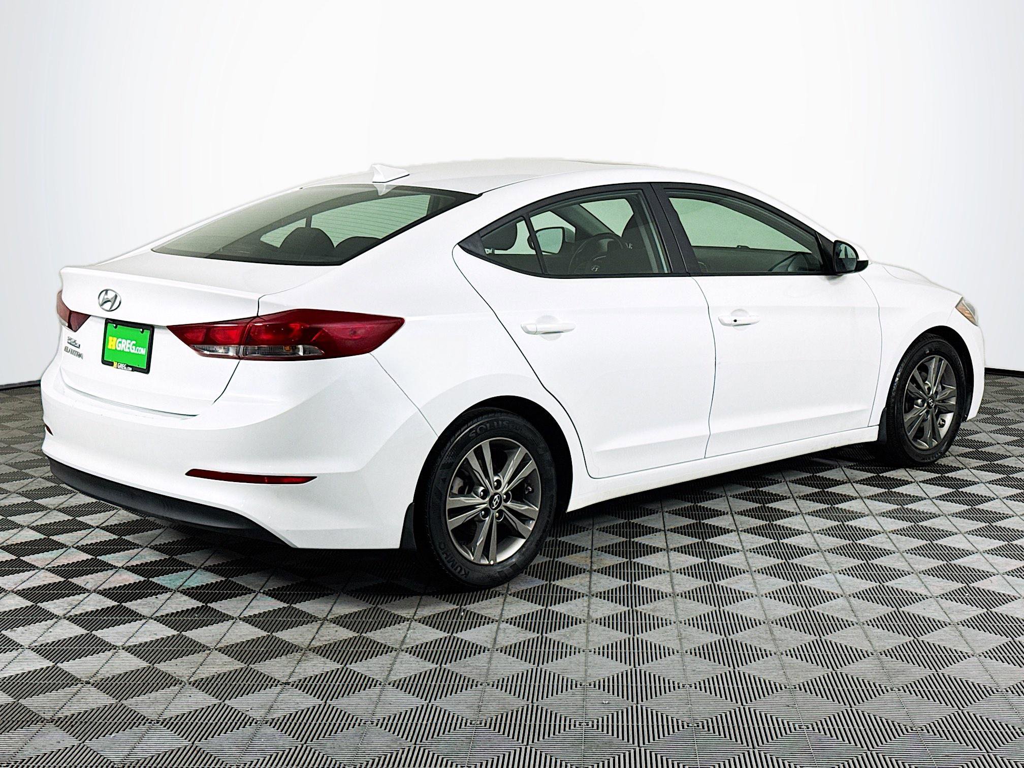 Used 2018 Hyundai Elantra Value Edition FWD image 10