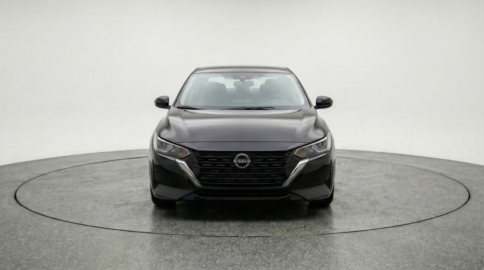 Used 2025 Nissan Sentra SV image 2