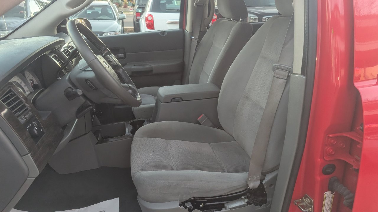 Used 2006 Dodge Durango SLT image 7