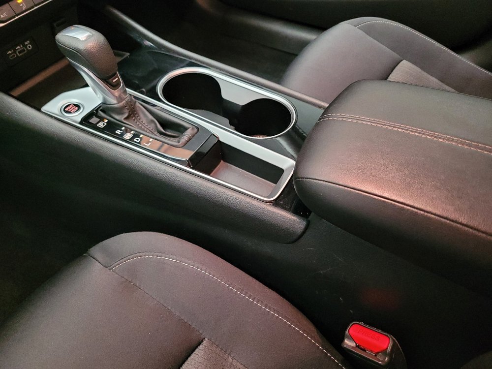 Used 2024 Nissan Altima 2.5 SV image 26