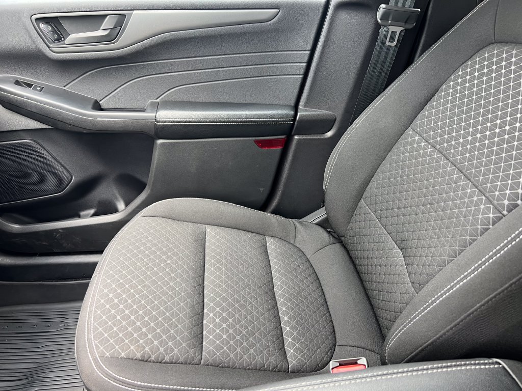Used 2023 Ford Escape Active AWD/4WD image 38