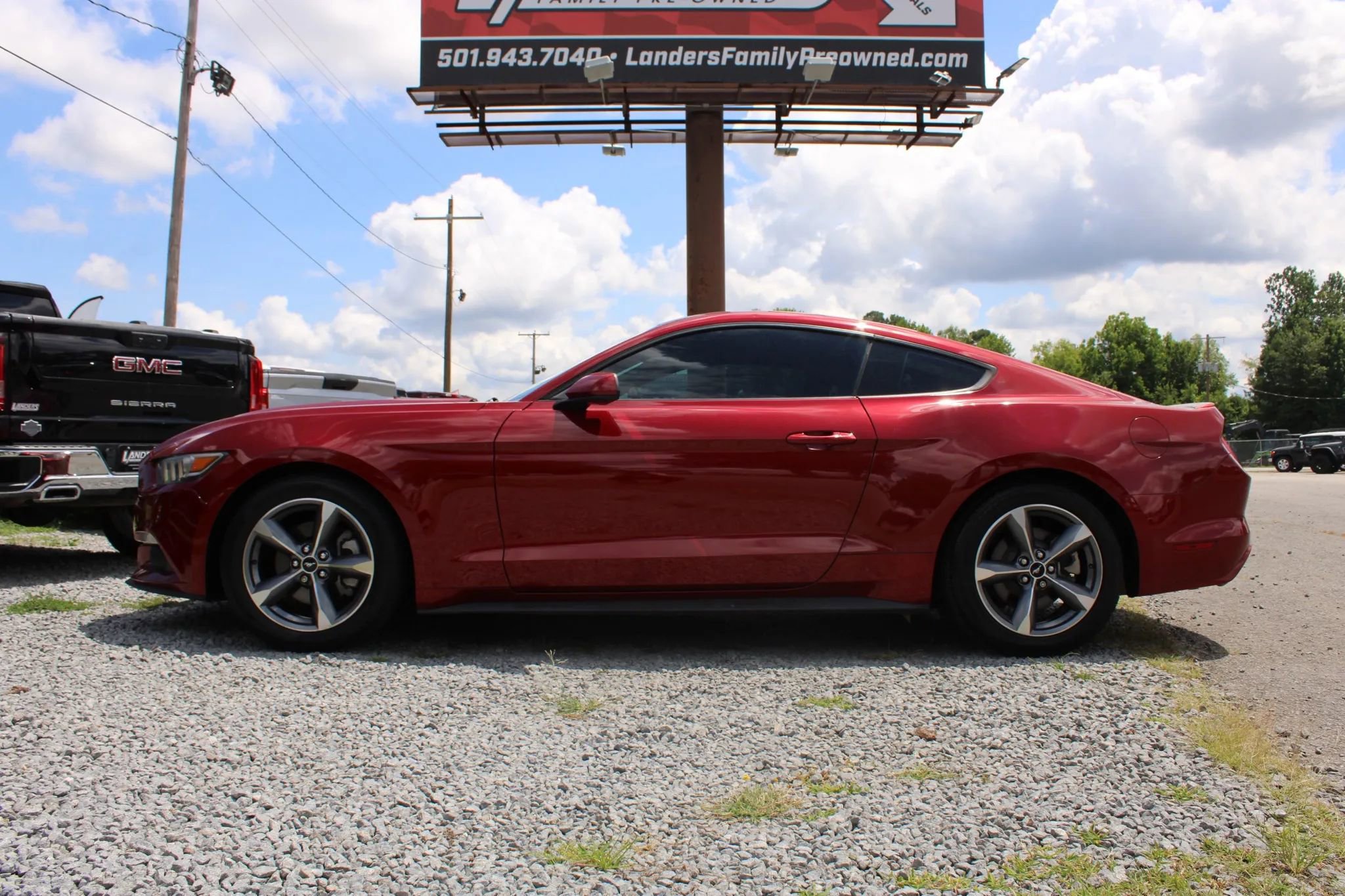 Used 2016 Ford Mustang Coupe w/ Equipment Group 051A image 2