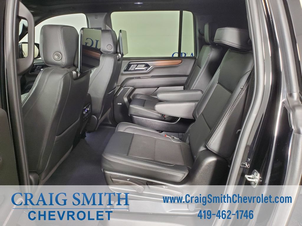 Used 2026 GMC Yukon XL Denali w/ Denali Reserve Package AWD/4WD image 12