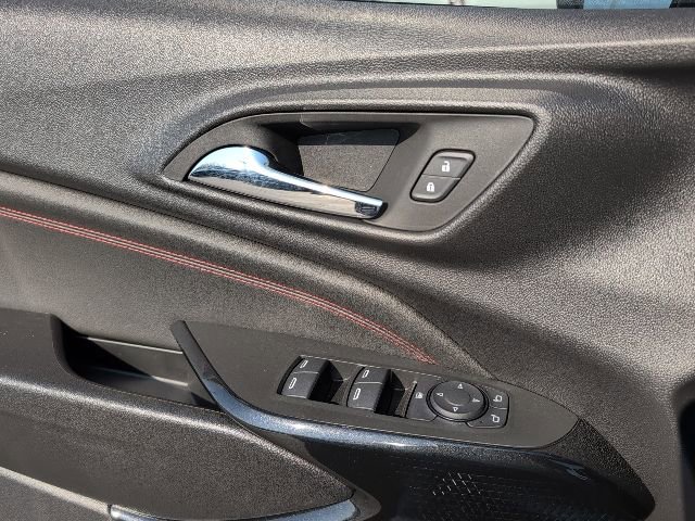 New 2026 Chevrolet Trax RS w/ Sunroof Package image 14