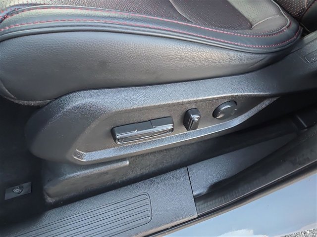 Used 2025 Honda Pilot Black Edition image 14