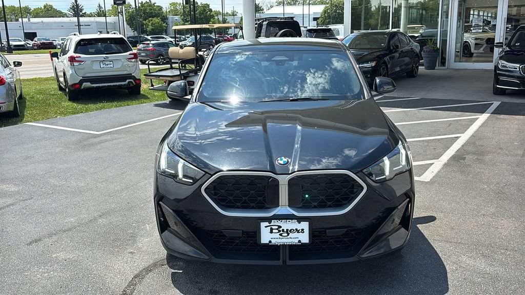 Used 2026 BMW X2 xDrive28i AWD/4WD image 5