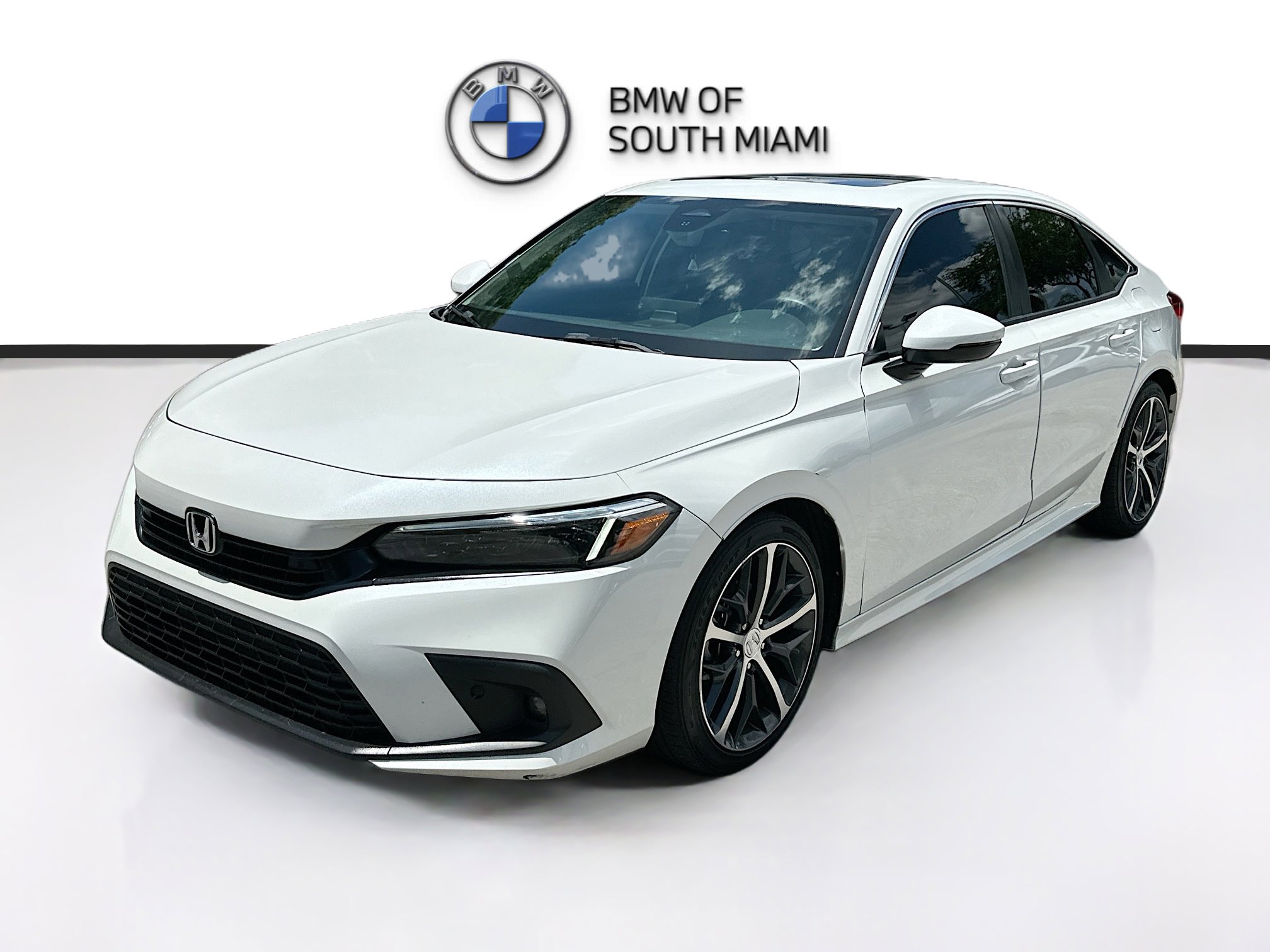 Used 2024 Honda Civic Touring image 3