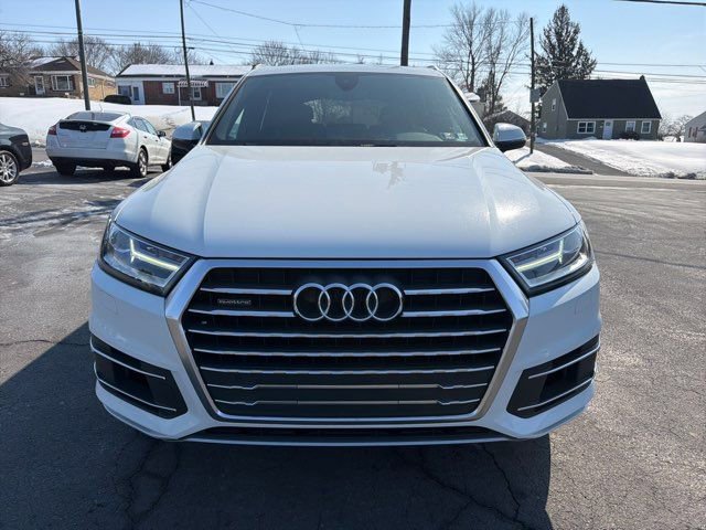 Used 2017 Audi Q7 3.0T Premium Plus image 3