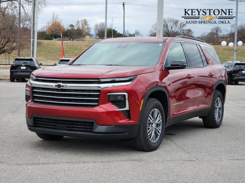 New 2026 Chevrolet Traverse LT w/ Driver Confidence Package image 3