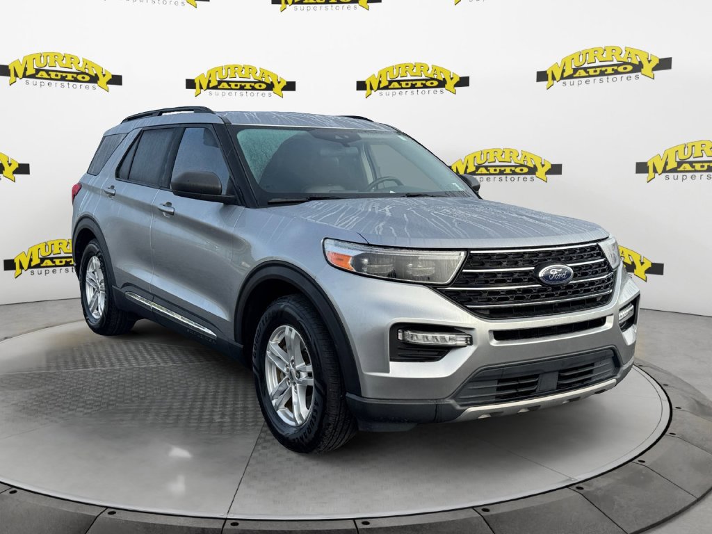 Used 2020 Ford Explorer XLT w/ Equipment Group 202A RWD image 8