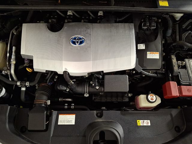 Used 2017 Toyota Prius Three Touring FWD image 27