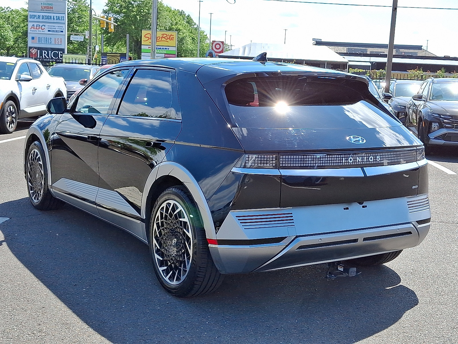 Used 2024 Hyundai Ioniq 5 Limited image 4