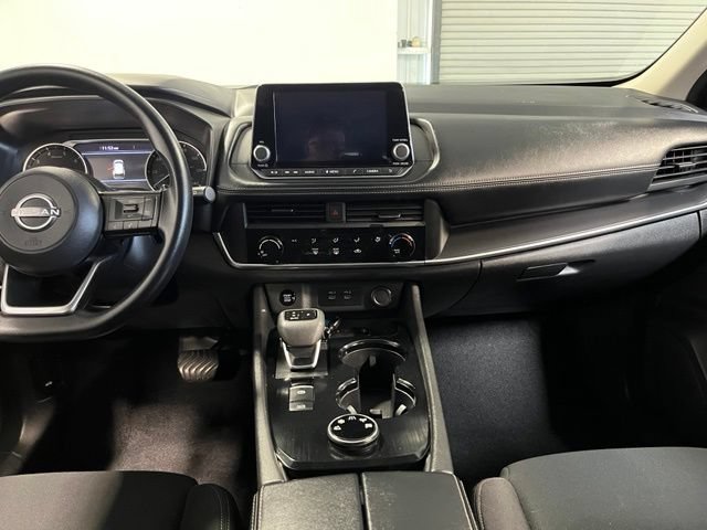 Used 2024 Nissan Rogue S AWD/4WD image 20