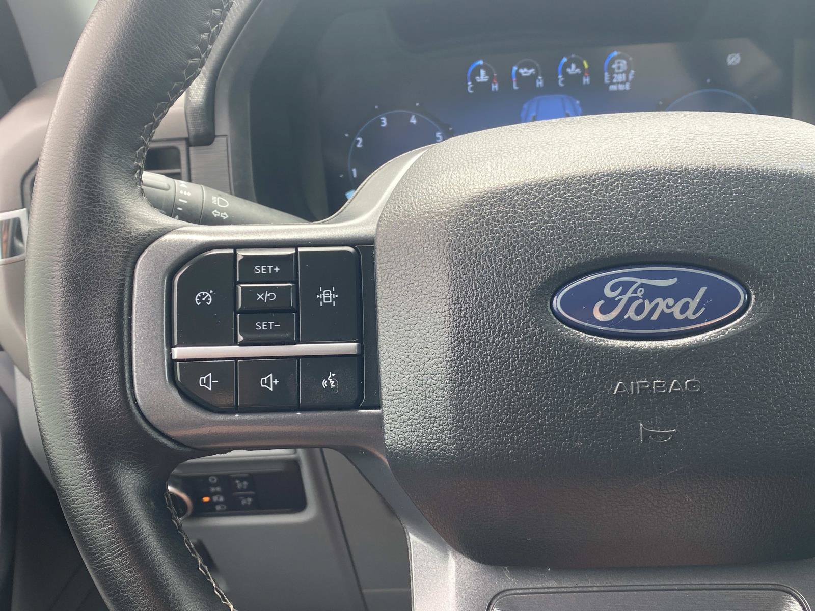 Used 2025 Ford F150 XLT w/ Equipment Group 301A Standard AWD/4WD image 25