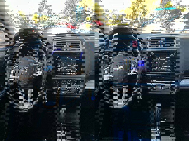 Used 2017 Subaru Legacy 2.5i Premium image 10