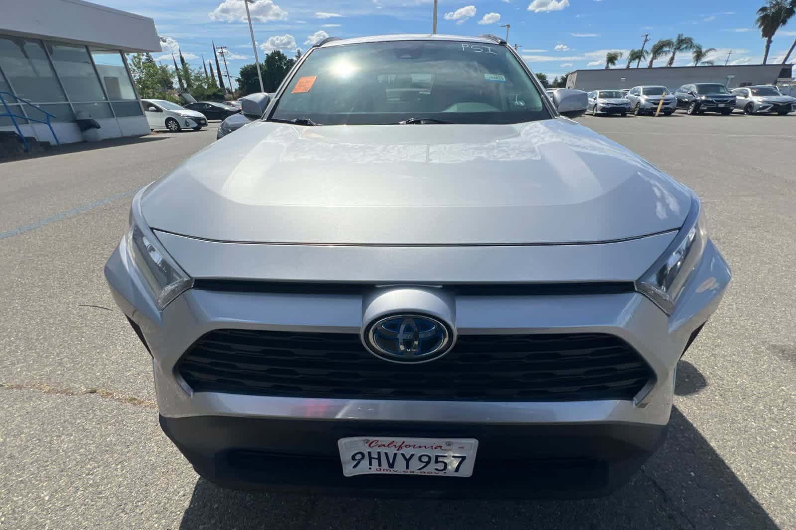 Used 2022 Toyota RAV4 LE video 2