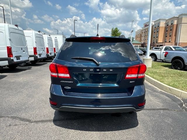 Used 2014 Dodge Journey SXT w/ Flexible Seating Group FWD image 11
