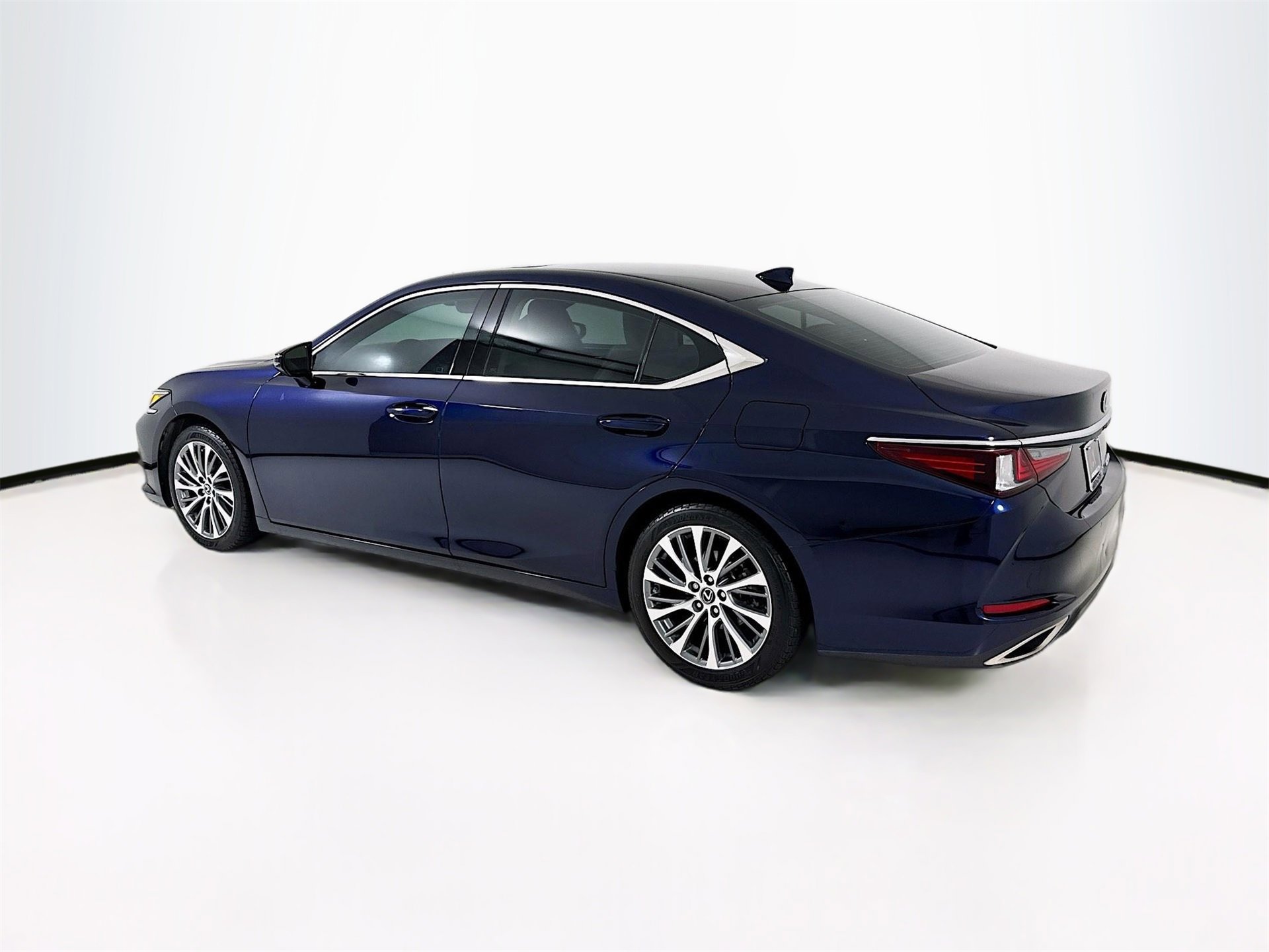 Used 2021 Lexus ES 350 w/ Premium Package image 6