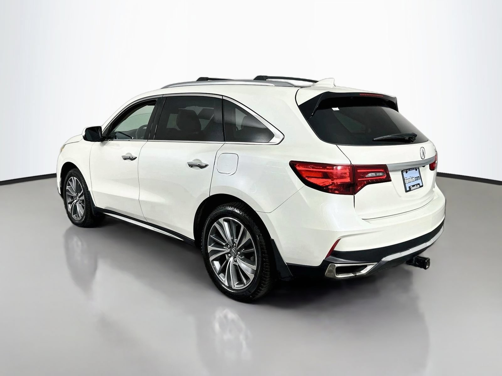 Used 2017 Acura MDX w/ Technology Package AWD/4WD image 5