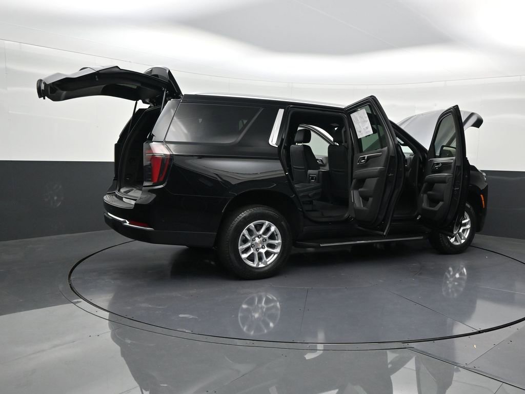 Used 2026 Chevrolet Tahoe LS image 37