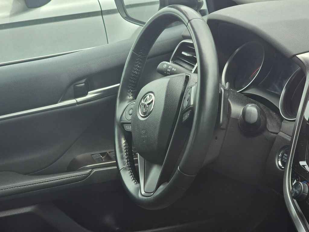 Used 2023 Toyota Camry XSE w/ Cold Weather Package FWD image 19