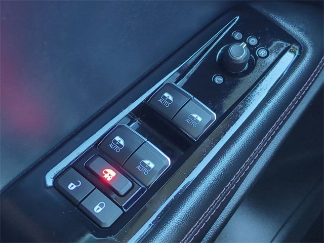 Used 2025 Jeep Wagoneer S Limited image 24