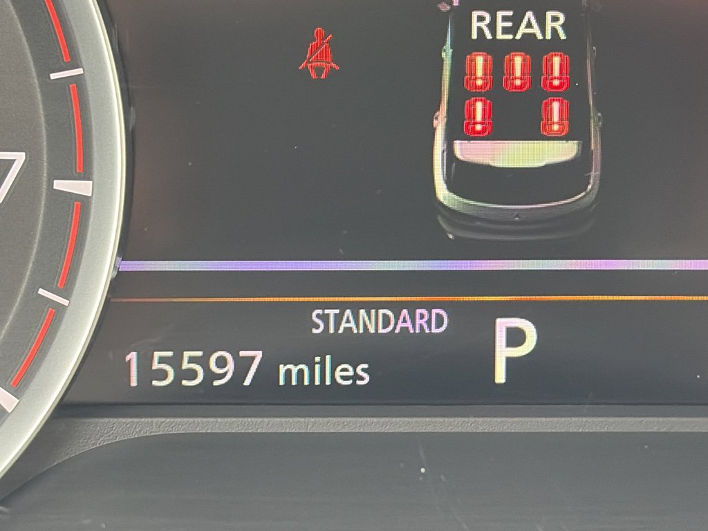 Used 2025 INFINITI QX60 Pure image 17