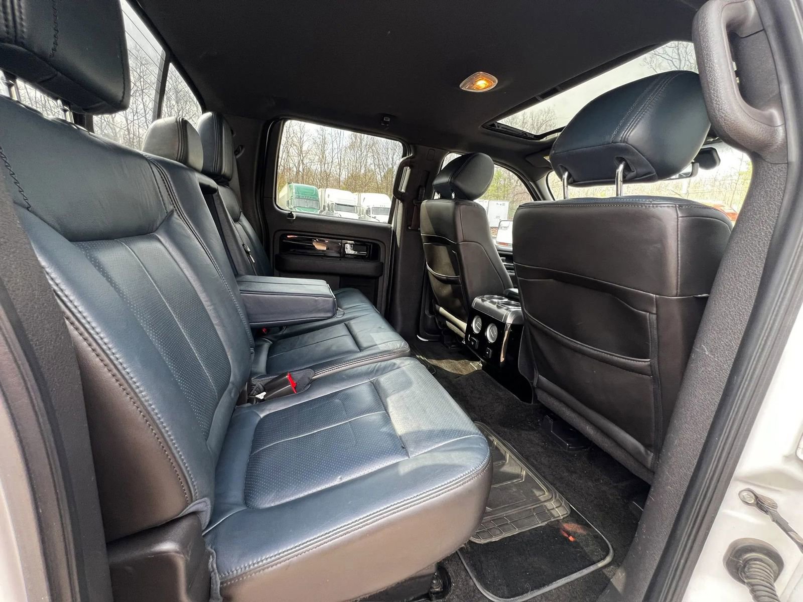 Used 2014 Ford F150 Limited image 12