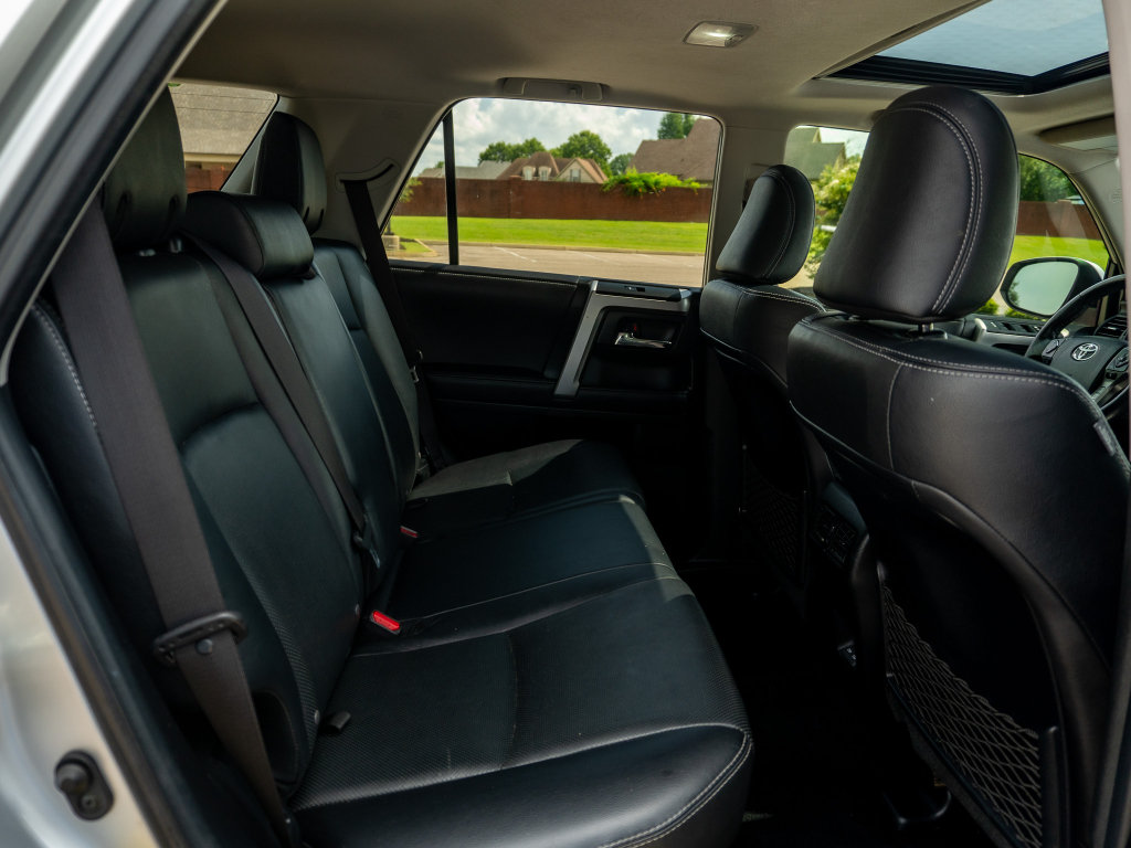 Used 2023 Toyota 4Runner Limited RWD image 17