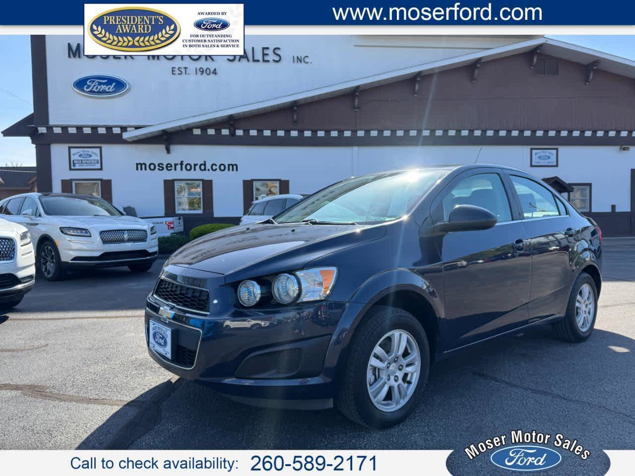 Used 2015 Chevrolet Sonic LT FWD image 1