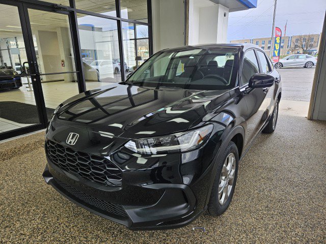 Used 2023 Honda HR-V LX image 5