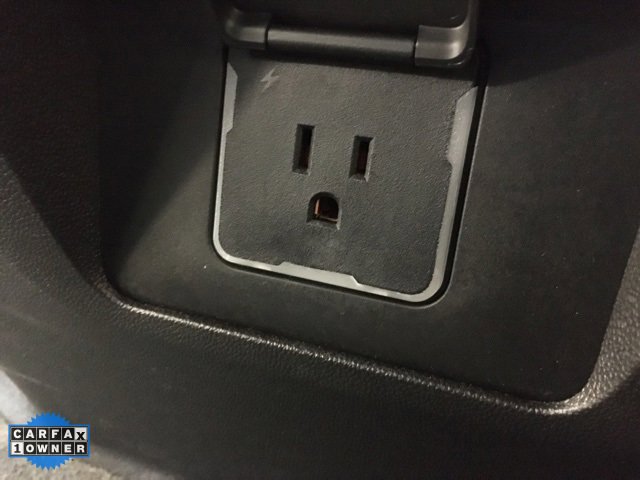 Used 2025 Chevrolet Suburban Z71 w/ Comfort Package image 23