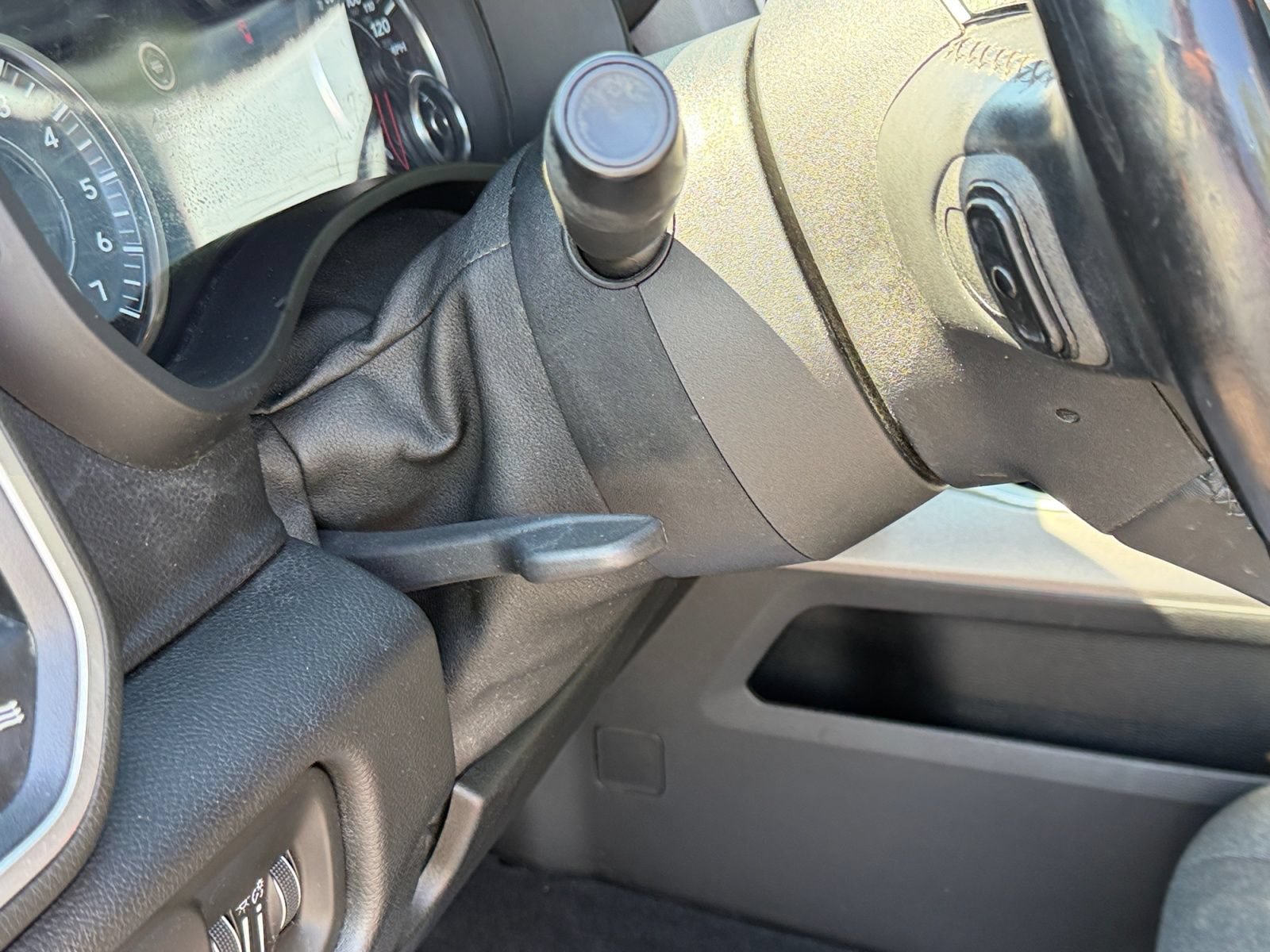 Used 2019 RAM 1500 Big Horn AWD/4WD image 23