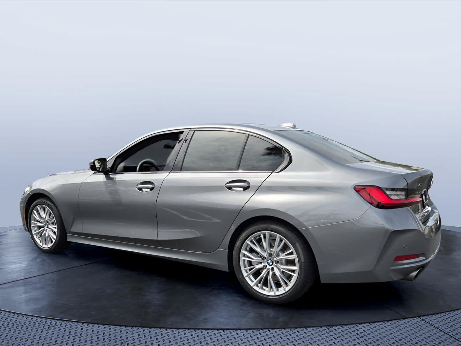 Certified 2023 BMW 330i xDrive Sedan w/ Premium Package AWD/4WD image 4