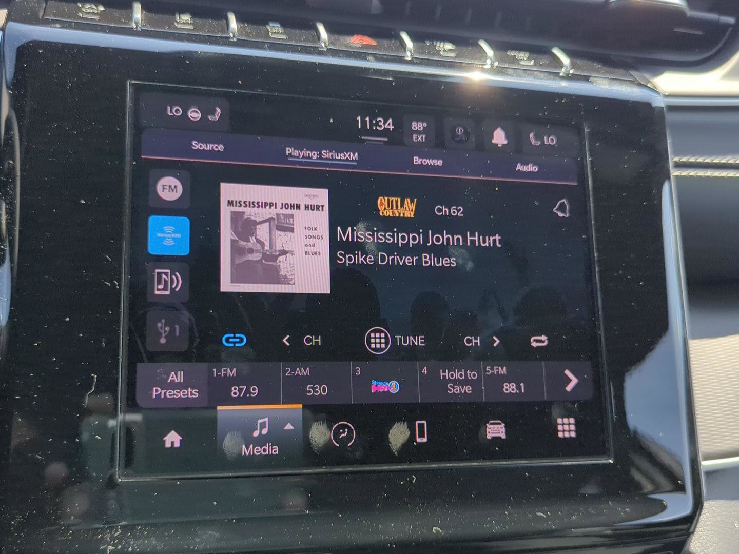 New 2025 Jeep Grand Cherokee L Altitude image 24