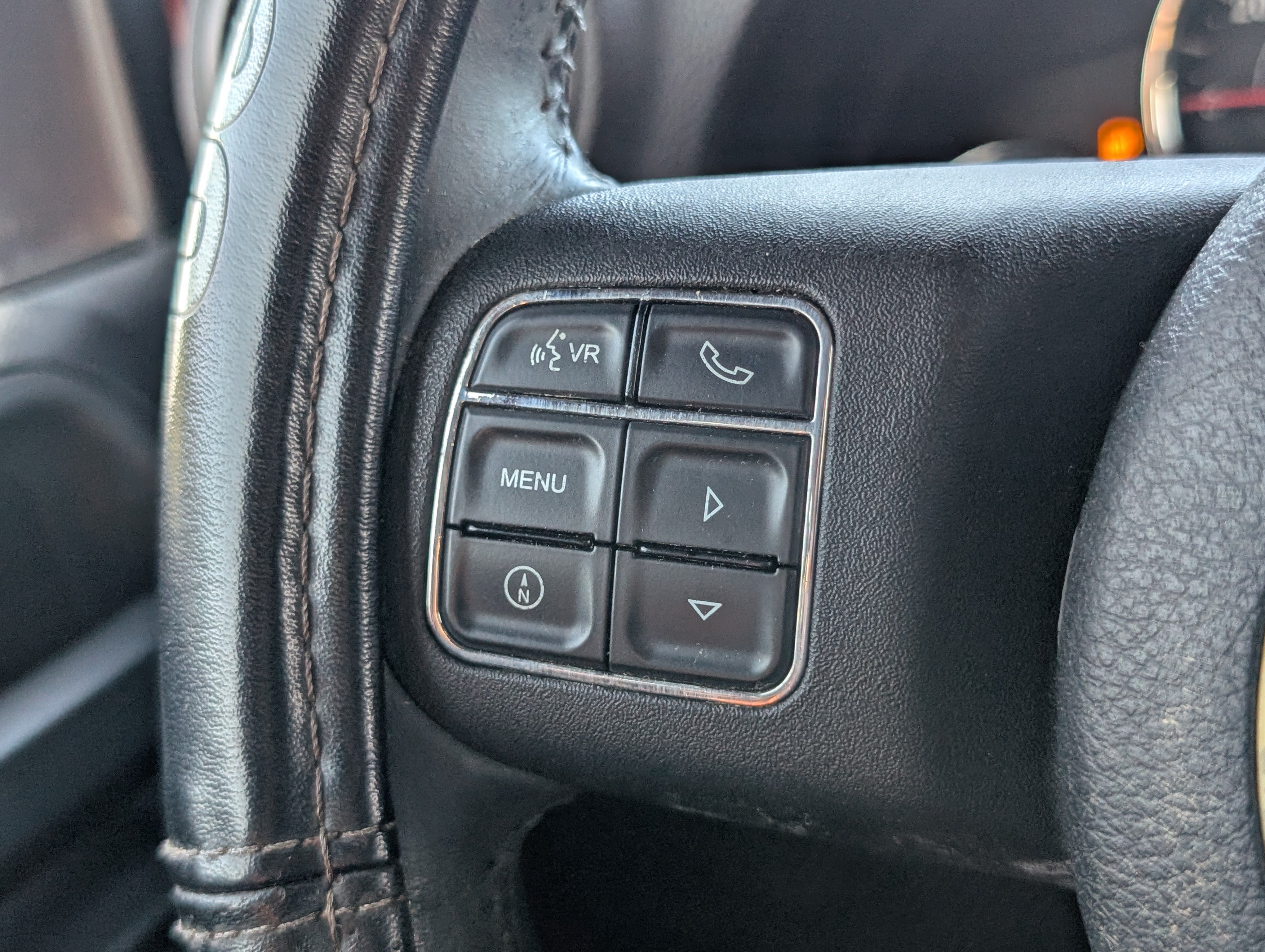 Used 2012 Jeep Wrangler Unlimited Sport AWD/4WD image 25