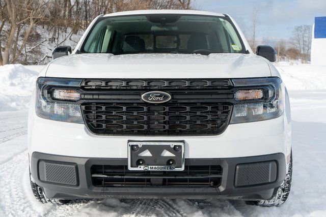 Used 2023 Ford Maverick XLT w/ Equipment Group 300A Standard image 3