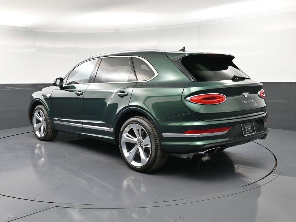 Used 2022 Bentley Bentayga AWD/4WD image 3