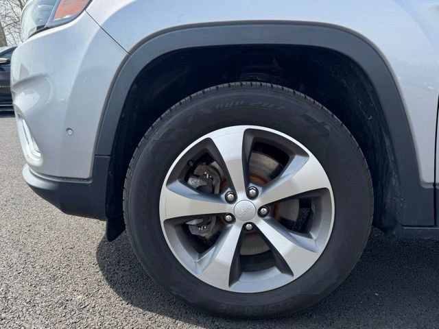 Used 2021 Jeep Cherokee Limited image 10