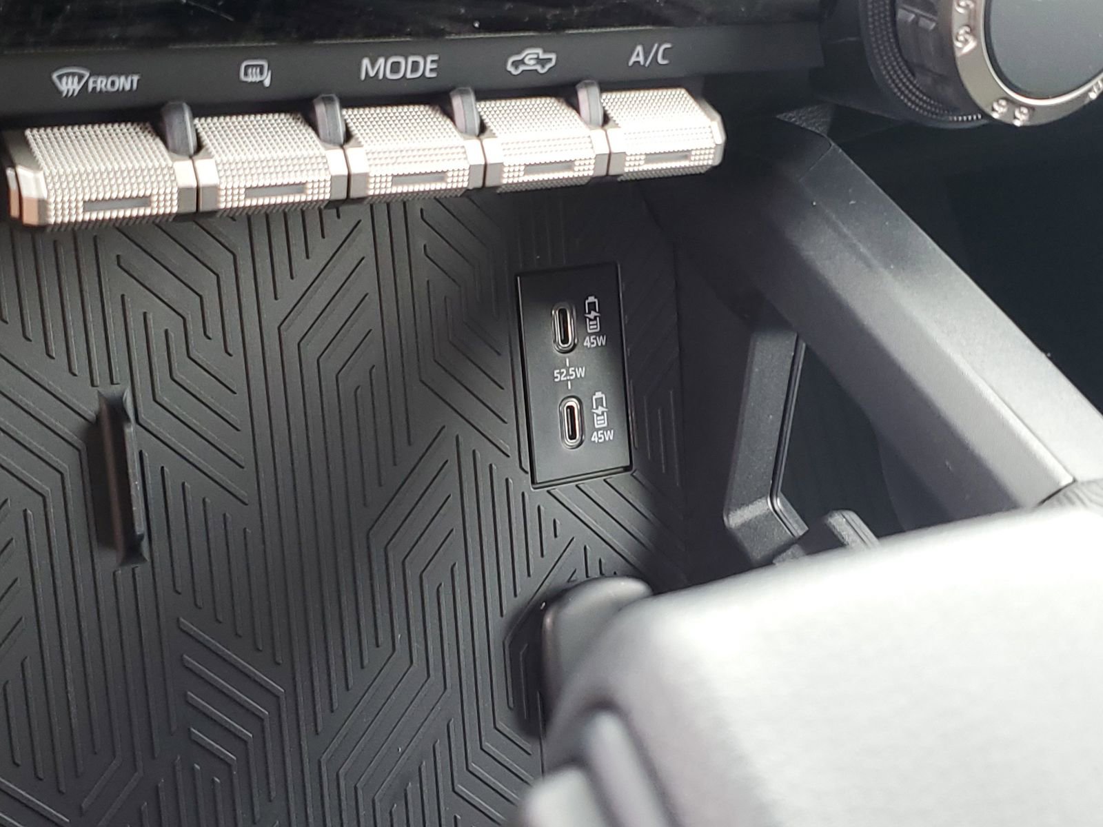 New 2026 Toyota Tacoma SR AWD/4WD image 29