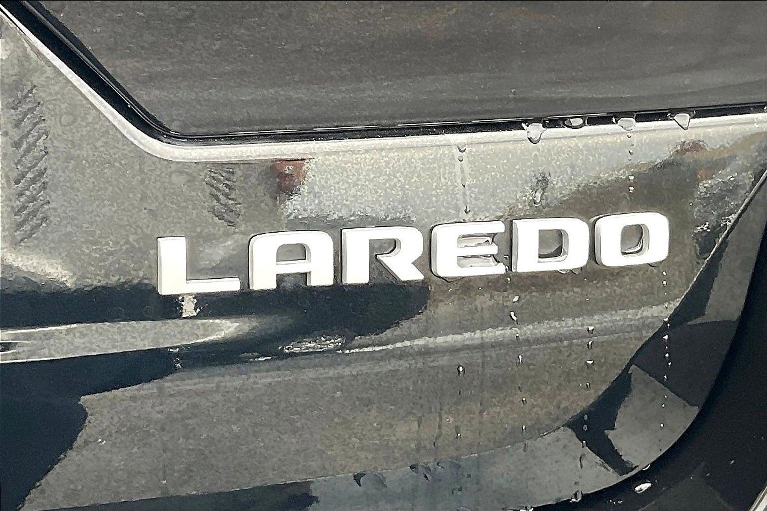 Used 2025 Jeep Grand Cherokee Laredo X w/ Luxury Tech Group I image 14