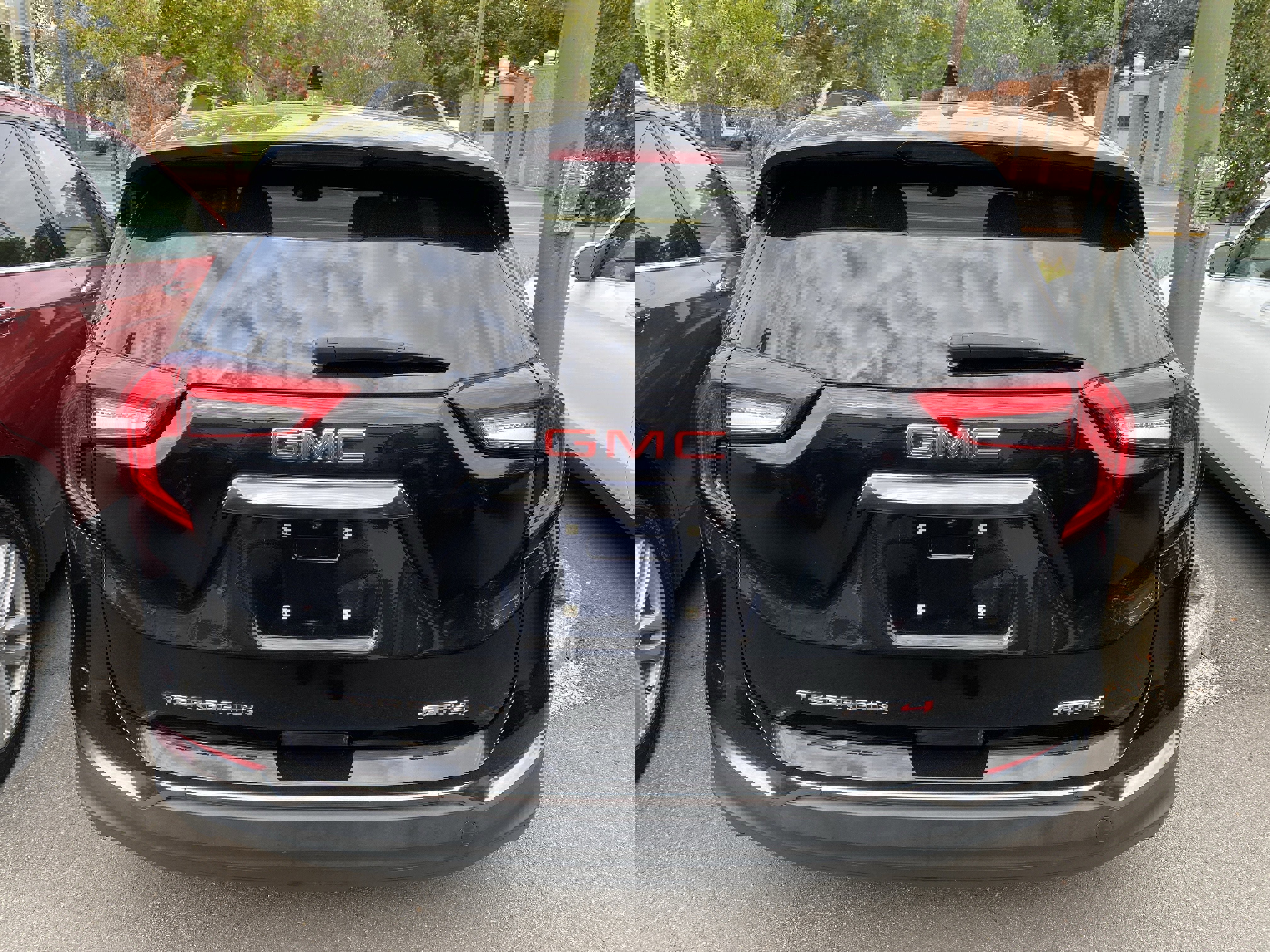 Used 2022 GMC Terrain AT4 image 6