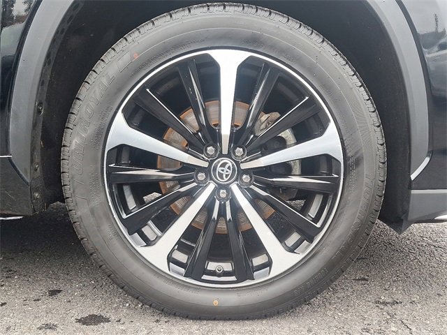 Used 2022 Toyota Highlander XSE image 8