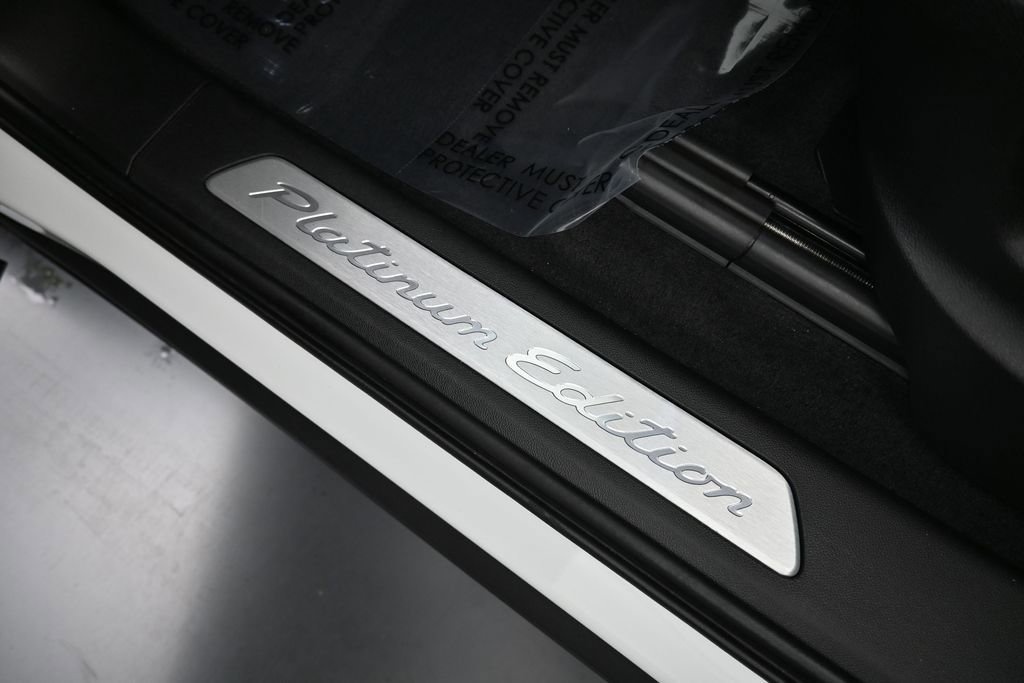 Certified 2023 Porsche Cayenne Platinum Edition AWD/4WD image 26