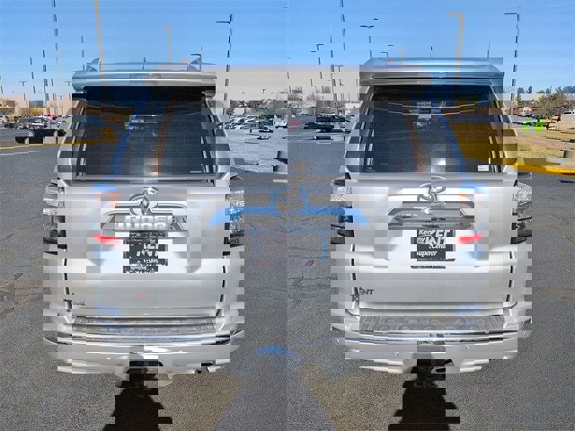 Used 2016 Toyota 4Runner Limited image 5